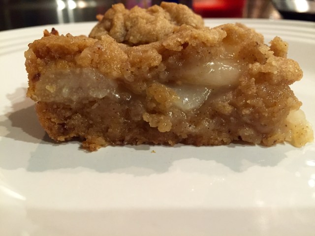 Spiced Pear Crumble Bars